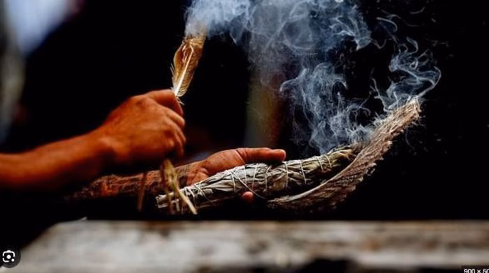 Một không gian sống sạch sẽ, thoáng đãng là nền tảng để thu hút năng lượng tích cực và cải thiện tâm trạng.